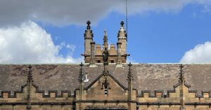 Read more about the article Commonwealth Distance Learning Scholarships for Developing Commonwealth Countries