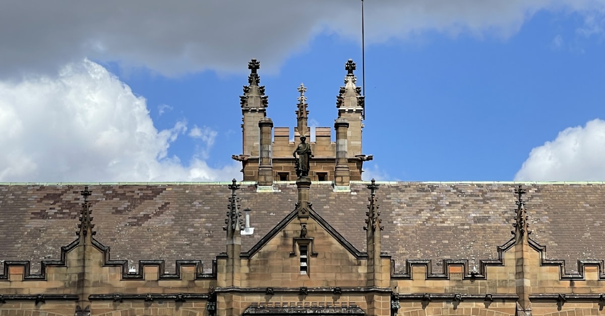 You are currently viewing Commonwealth Distance Learning Scholarships for Developing Commonwealth Countries