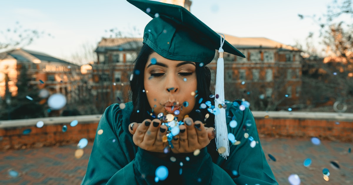 You are currently viewing scholarships that allow you to study at any country