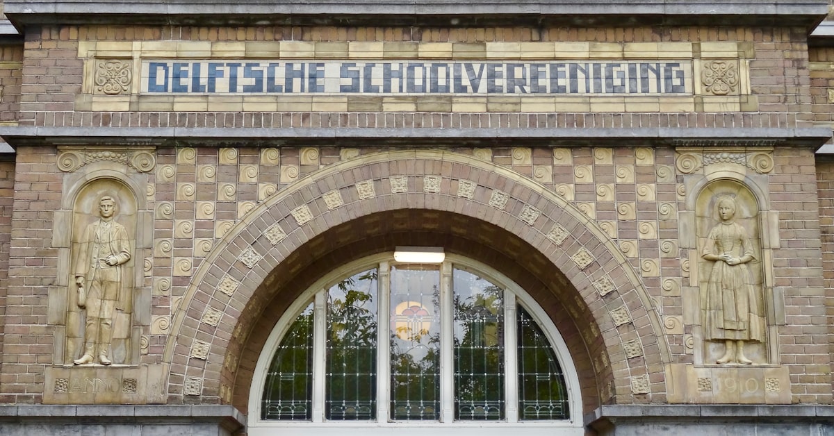 Read more about the article Top 25 Foreign Government Scholarships for International Students