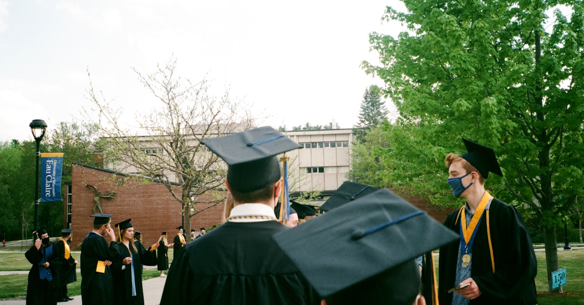 Read more about the article UAL/ISH International Postgraduate Scholarships