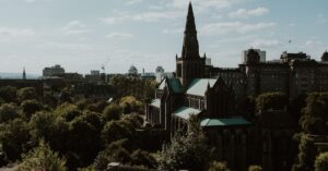 Read more about the article Glasgow International Leadership Scholarships