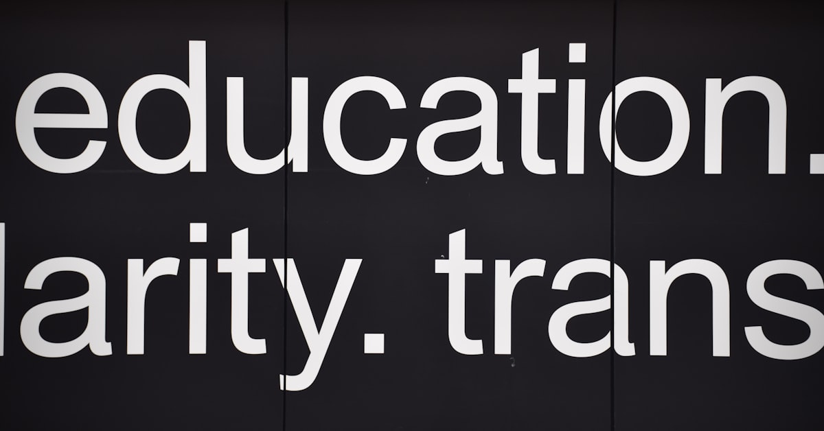 You are currently viewing 20 Tuition Scholarships offered by Universities for International Students