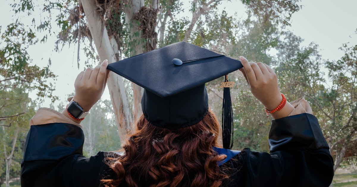 You are currently viewing 20 Tuition Scholarships offered by Universities for International Students