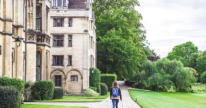 Read more about the article University of Sussex Chancellor’s International Scholarships