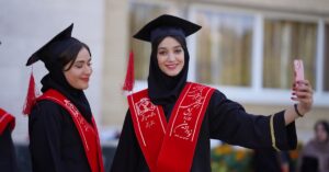 Read more about the article UNICAF Scholarships for Online Degrees at UK Universities