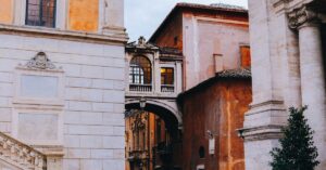 Read more about the article Top 10+ Scholarships in Italy for International Students