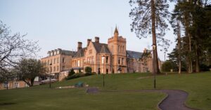 Read more about the article University of Sussex Chancellor’s International Scholarships