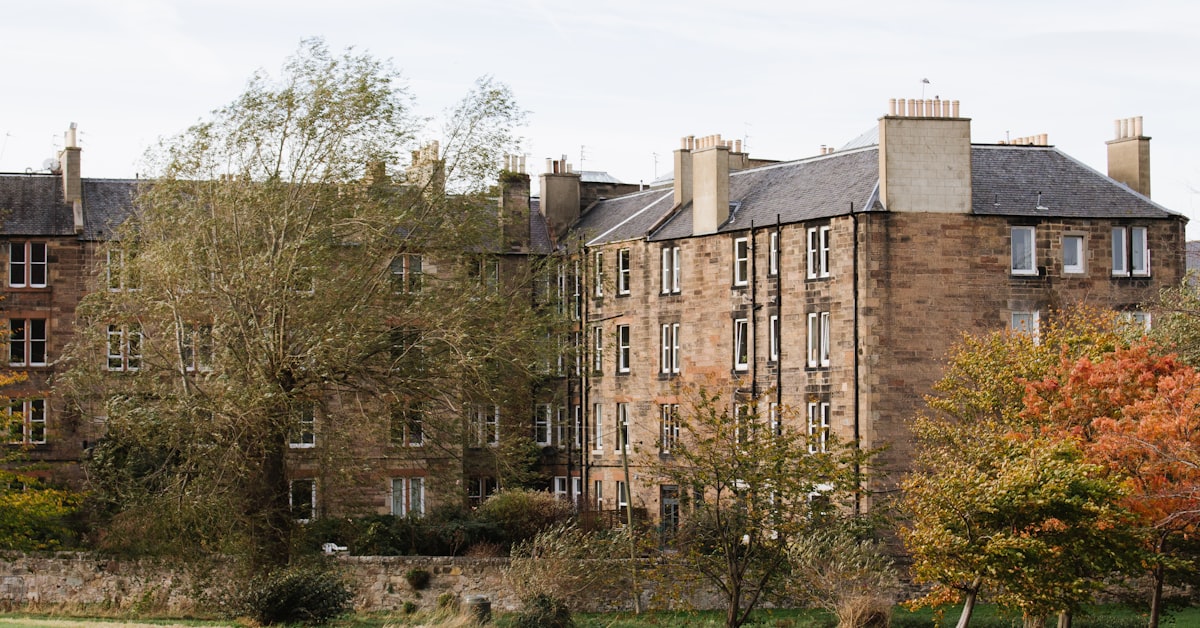 Read more about the article The Glenmore Medical Postgraduate Scholarship at the University of Edinburgh