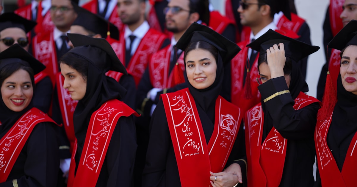 You are currently viewing UNICAF Scholarships for Online Degrees at UK Universities