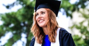 Read more about the article Bocconi Graduate Graduate Award