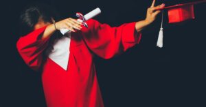 Read more about the article Bocconi Graduate Graduate Award