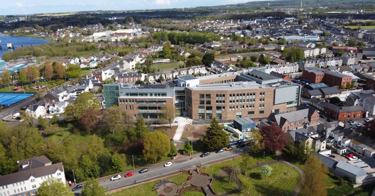 You are currently viewing The Glenmore Medical Postgraduate Scholarship at the University of Edinburgh