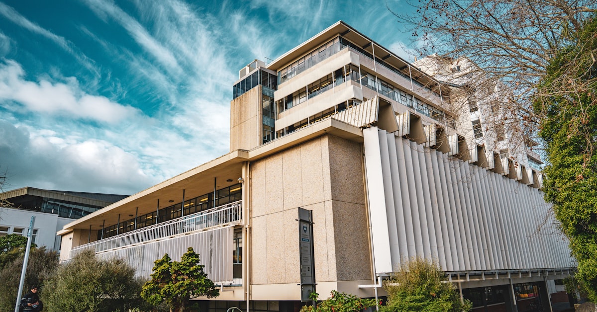Read more about the article The Glenmore Medical Postgraduate Scholarship at the University of Edinburgh