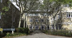 Read more about the article The Glenmore Medical Postgraduate Scholarship at the University of Edinburgh
