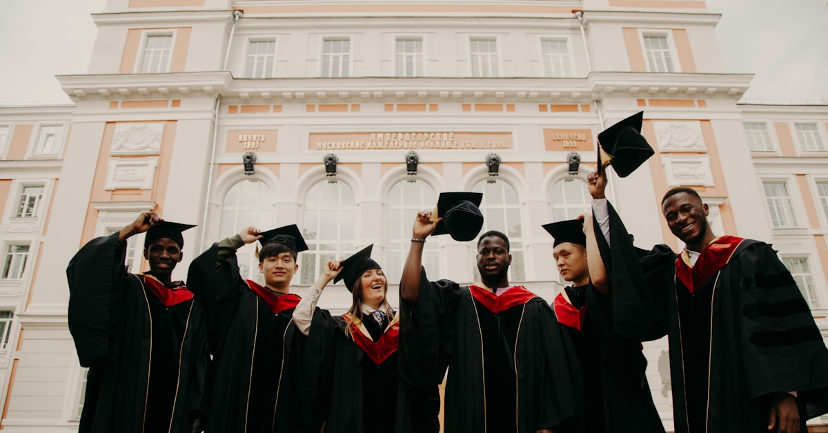 You are currently viewing Top 10 Prestigious Scholarships for the Best International Students