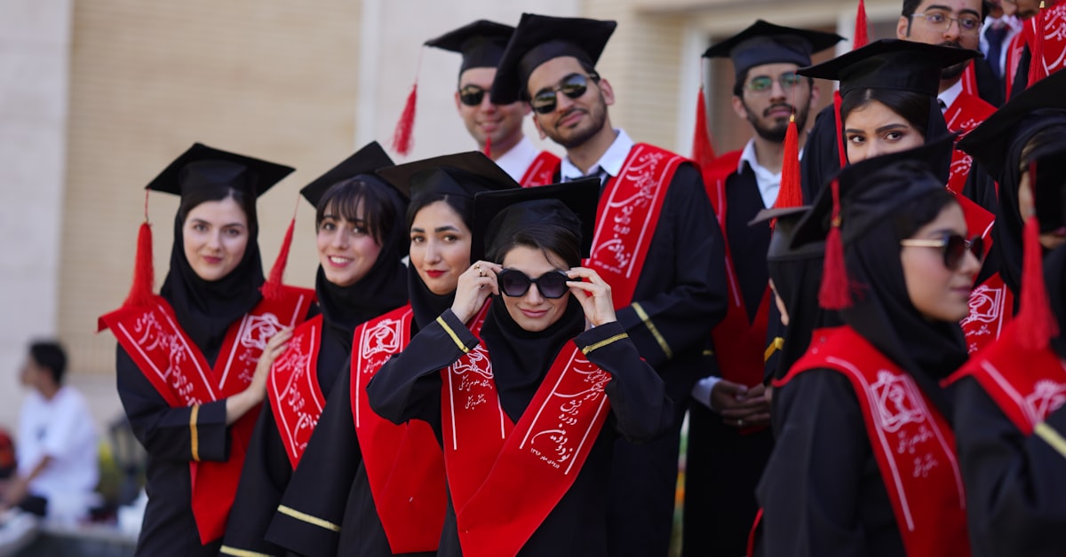 Read more about the article Top 10 Prestigious Scholarships for the Best International Students