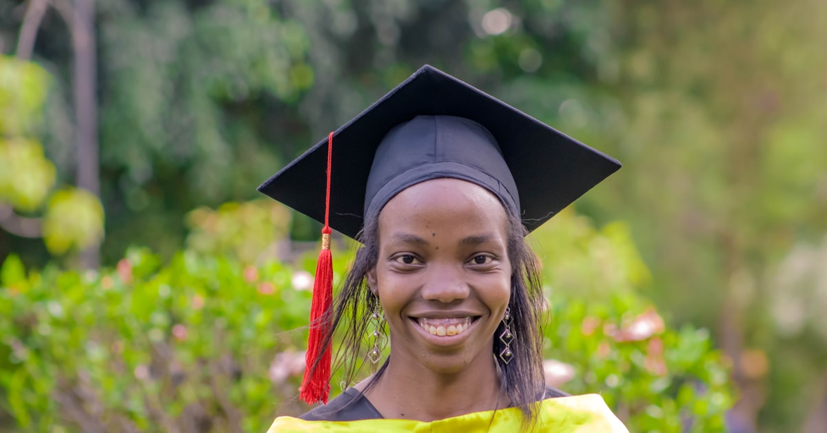 Read more about the article Top 10 Prestigious Scholarships for the Best International Students
