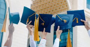Read more about the article Top 10 Prestigious Scholarships for the Best International Students